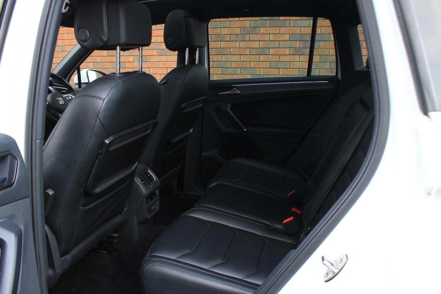 Used Volkswagen Tiguan 2017 for sale - 76619645: Photo 23