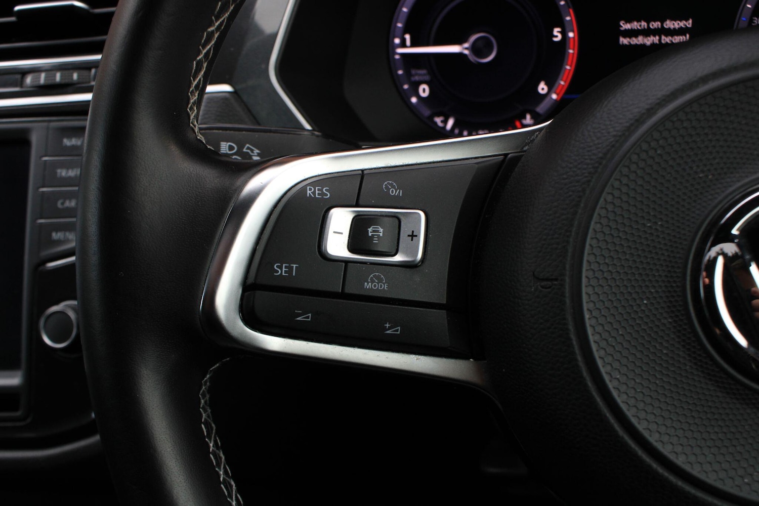 Used Volkswagen Tiguan 2017 for sale - 76619645: Photo 31