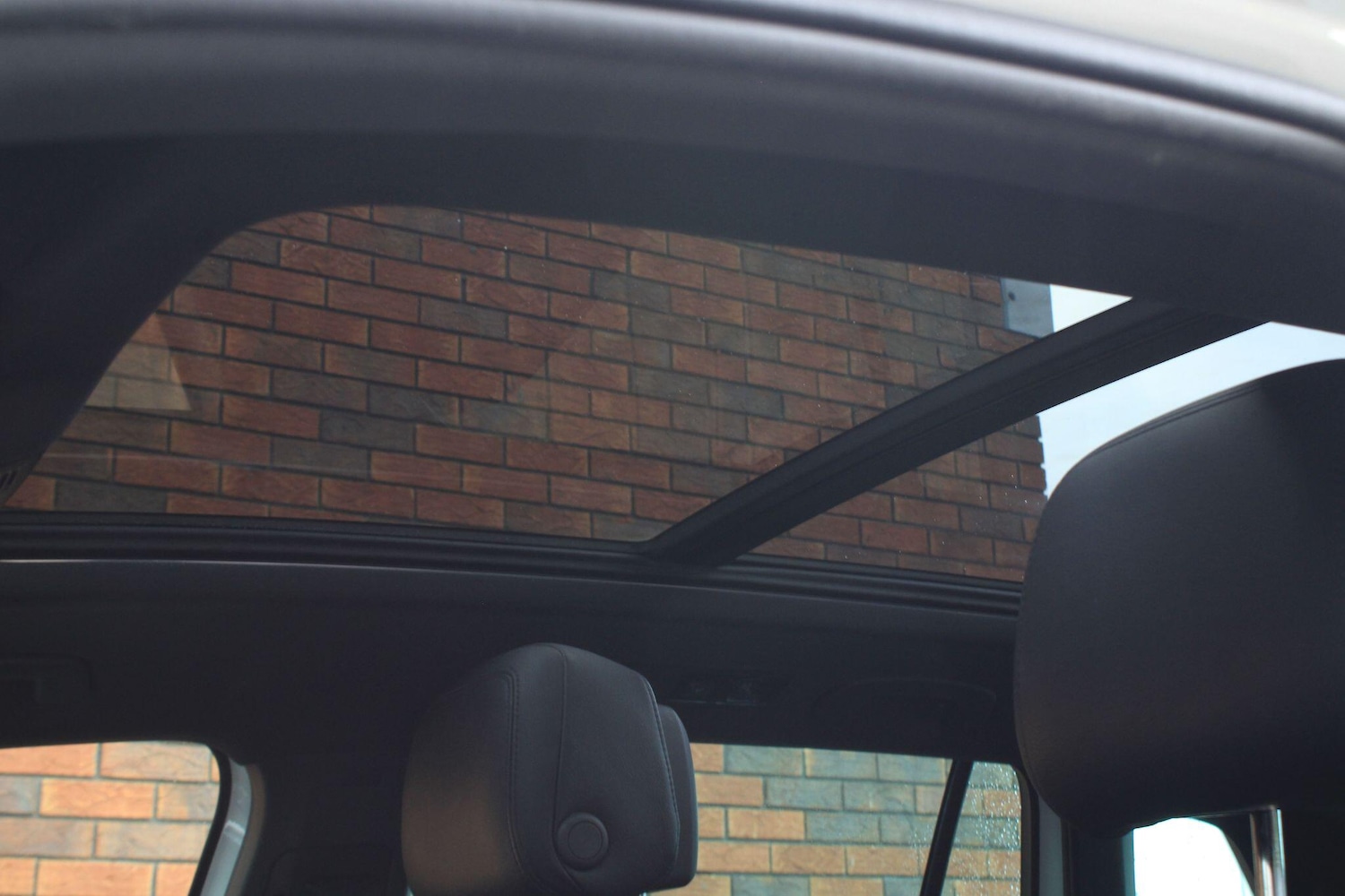 Used Volkswagen Tiguan 2017 for sale - 76619645: Photo 6