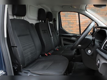 Used Ford Transit Custom 2021 for sale - 79373600: Photo