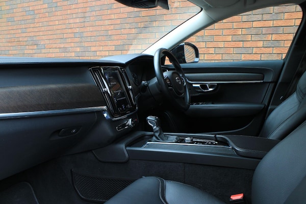 Used Volvo V90 Cross Country 2019 for sale - 73226084: Photo 20