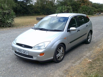 Used Ford Focus 2001 for sale - 79582764: Photo