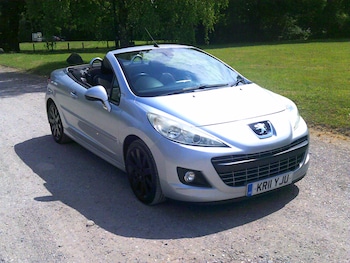 Used Peugeot 207 2011 for sale - 79017847: Photo