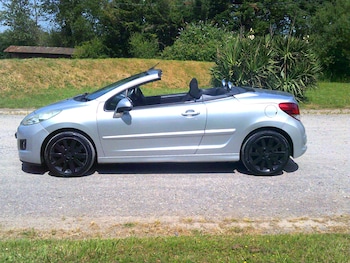 Used Peugeot 207 2011 for sale - 79017847: Photo