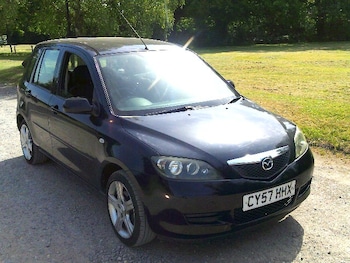 Mazda Mazda2 feature image