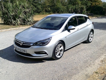 Used Vauxhall Astra 2016 for sale - 79476620: Photo