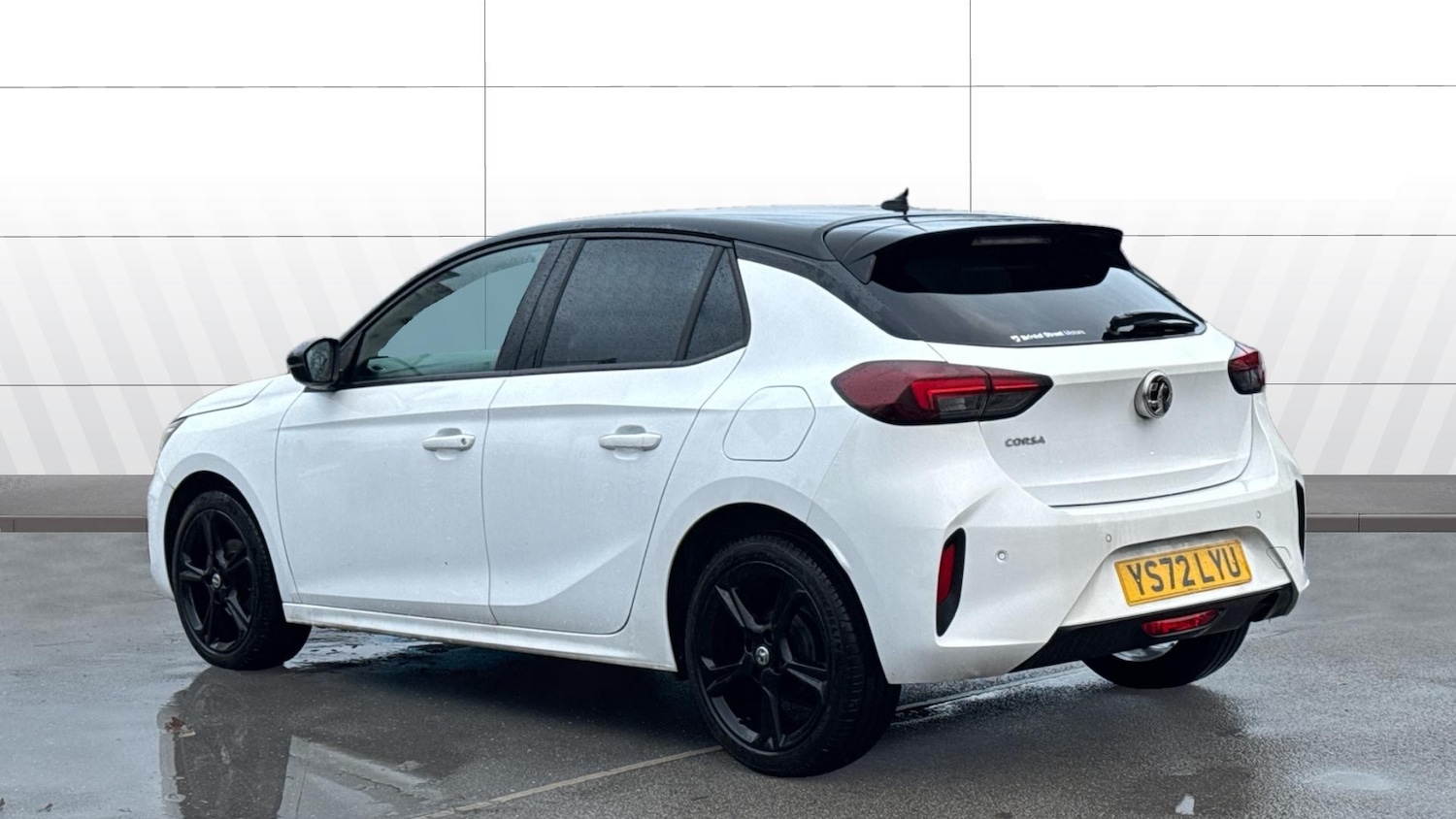 Used Vauxhall Corsa 2022 for sale - 76616349: Photo 2