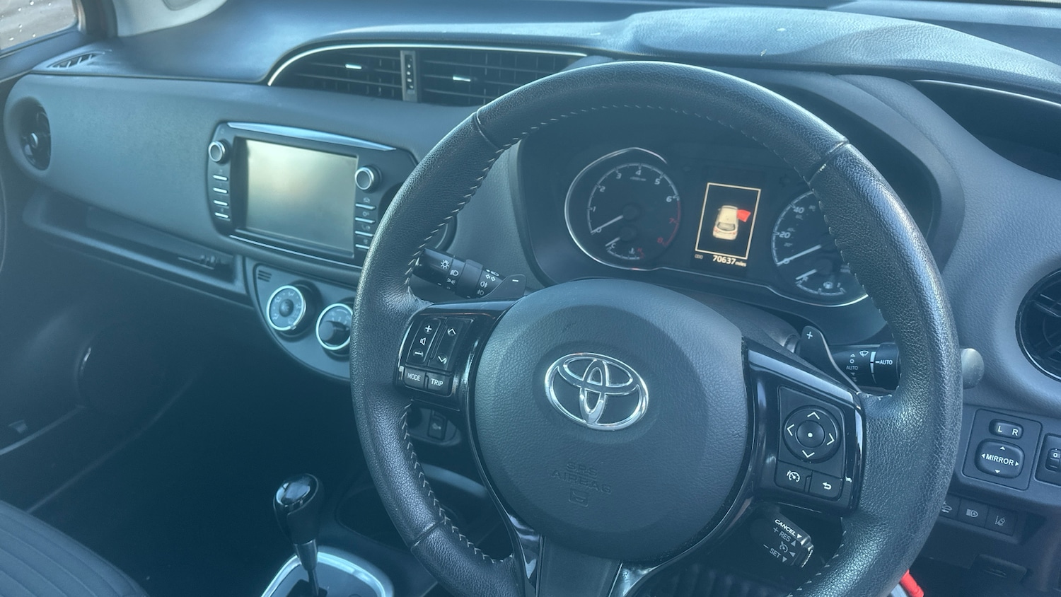 Used Toyota Yaris 2018 for sale - 77115794: Photo 11