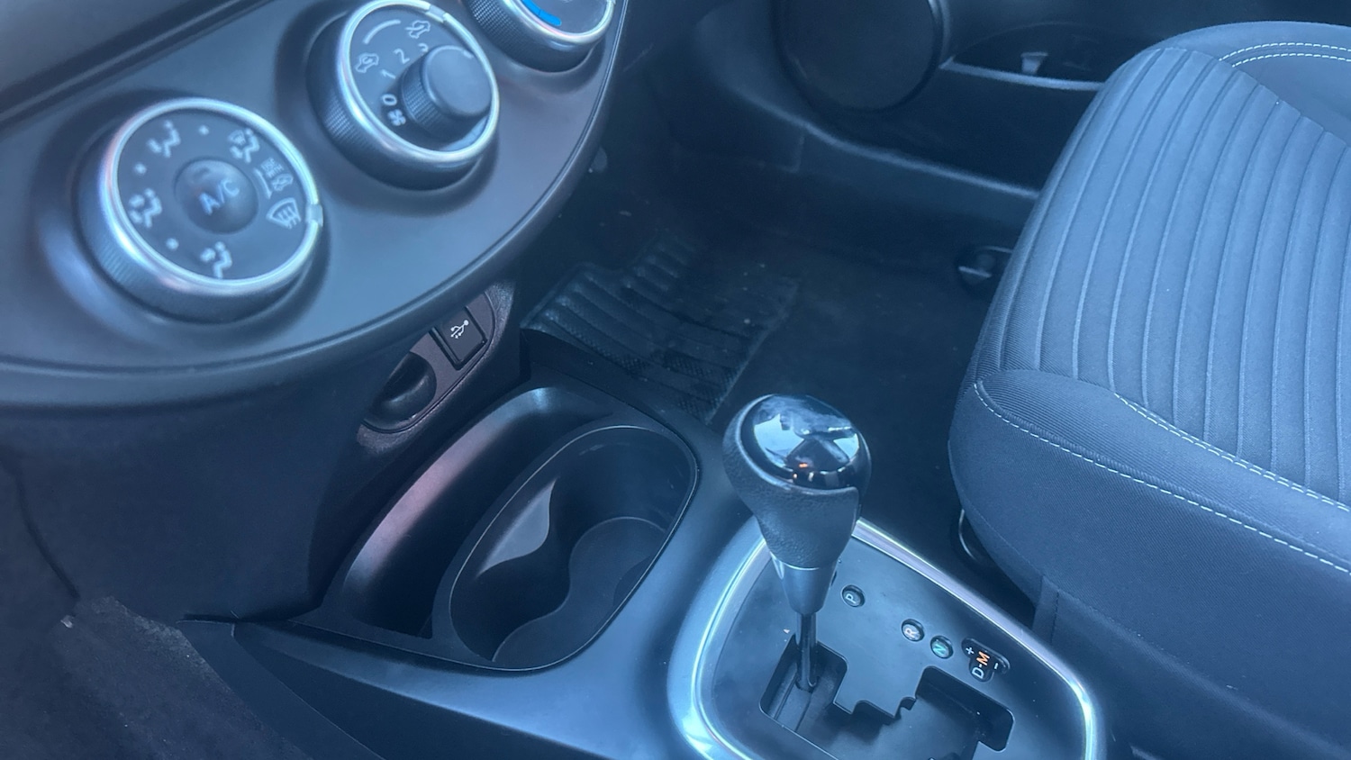 Used Toyota Yaris 2018 for sale - 77115794: Photo 13