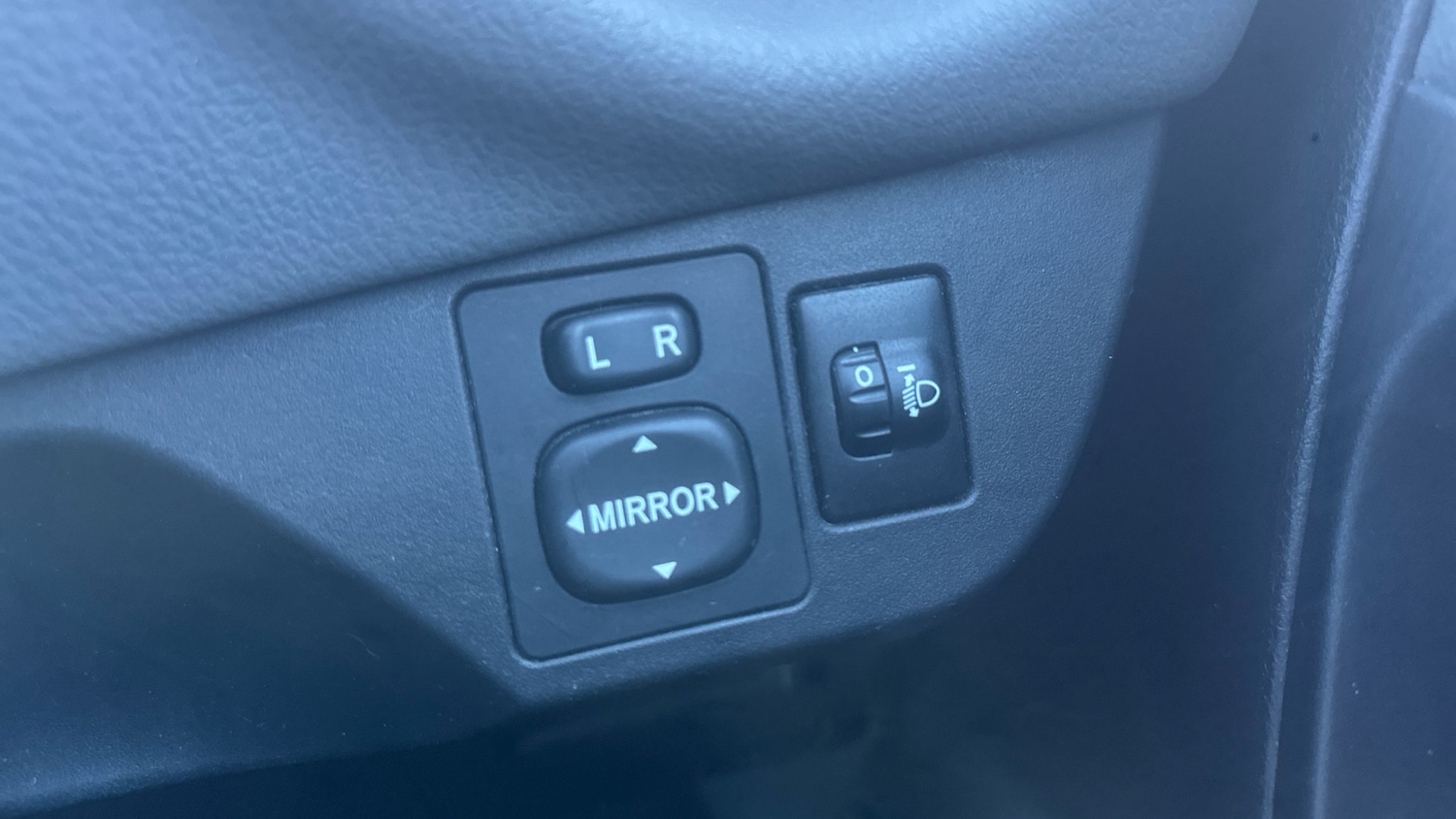 Used Toyota Yaris 2018 for sale - 77115794: Photo 26