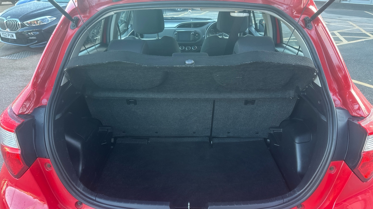 Used Toyota Yaris 2018 for sale - 77115794: Photo 4