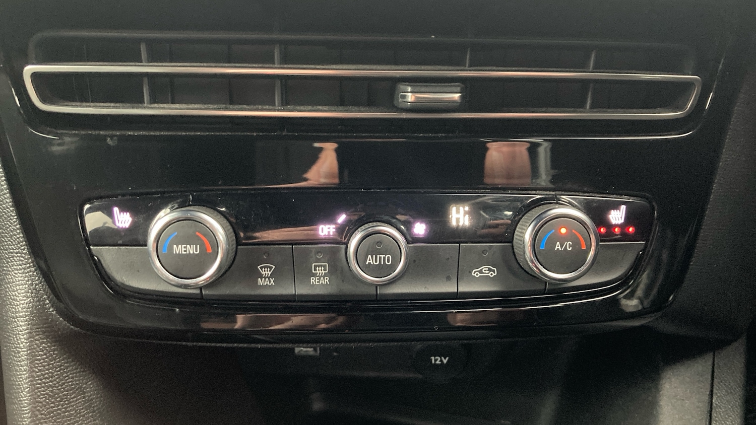 Used Vauxhall Mokka 2023 for sale - 76960640: Photo 21