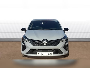 Used Renault Clio 2024 for sale - 78168682: Photo