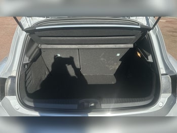 Used Renault Clio 2024 for sale - 78168682: Photo