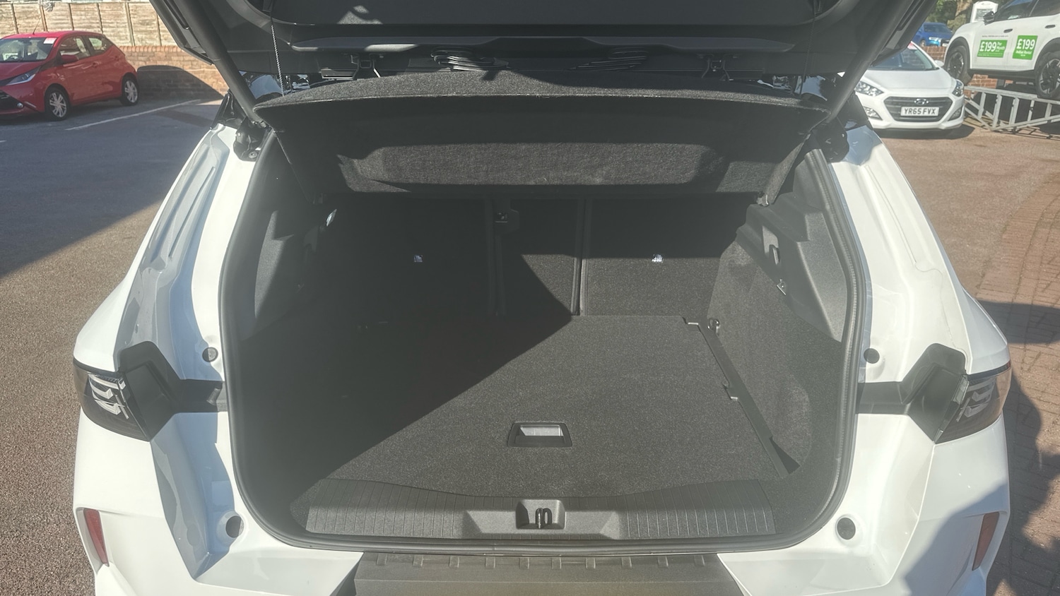 Used Vauxhall Grandland 2025 for sale - 78150510: Photo 4