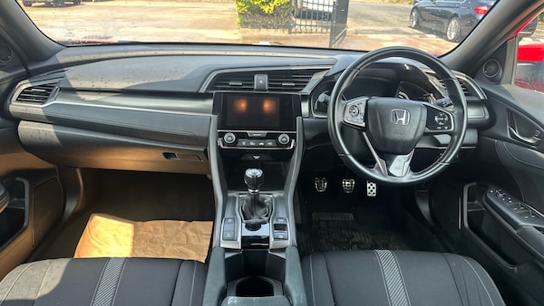 Used Honda Civic 2019 for sale - 76222145: Photo 10