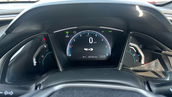 Used Honda Civic 2019 for sale - 76222145: Photo 18