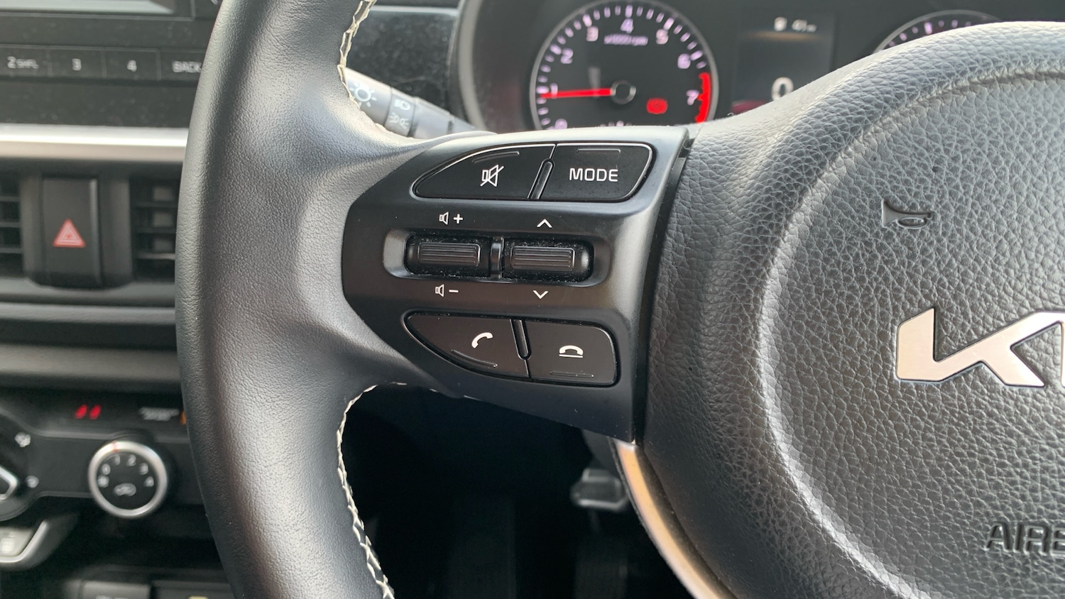 Used Kia Picanto 2023 for sale - 77446995: Photo 26