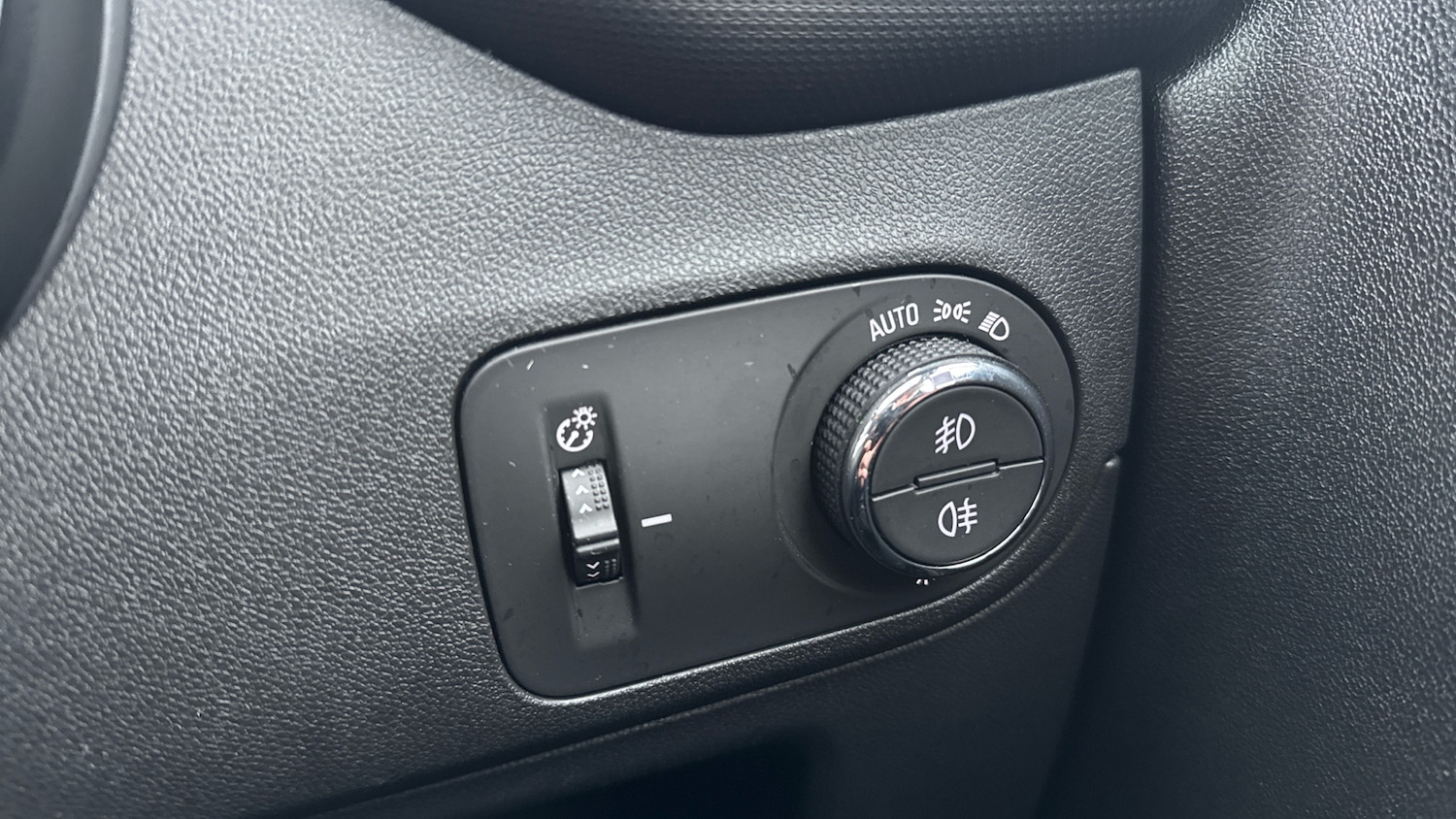 Used Vauxhall Crossland 2022 for sale - 77963079: Photo 21