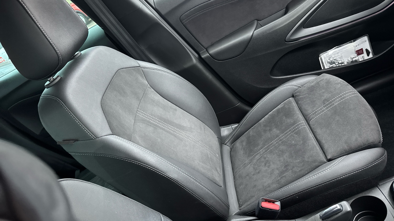 Used Vauxhall Crossland 2022 for sale - 77963079: Photo 35