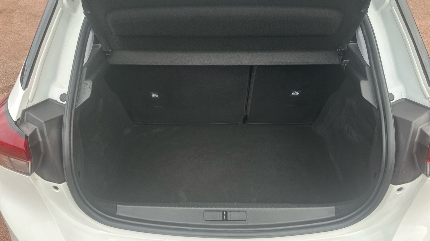 Used Vauxhall Corsa 2021 for sale - 76205939: Photo 4