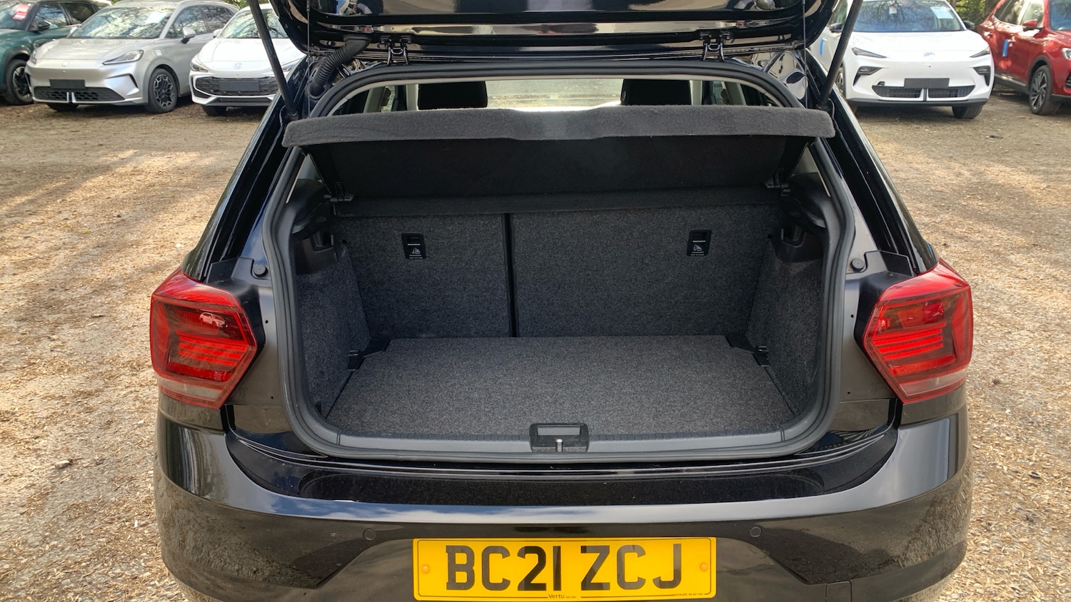 Used Volkswagen Polo 2021 for sale - 77883889: Photo 4