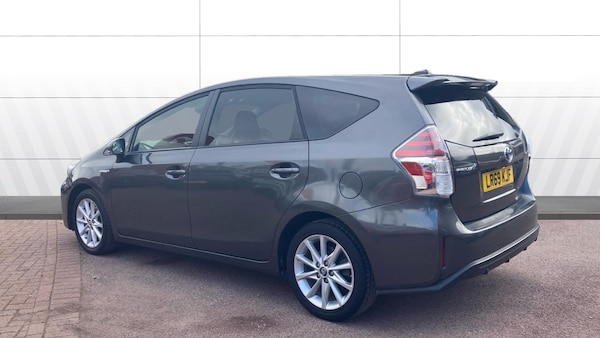 Used Toyota Prius+ 2019 for sale - 76205427: Photo 2