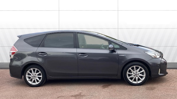 Used Toyota Prius+ 2019 for sale - 76205427: Photo 5