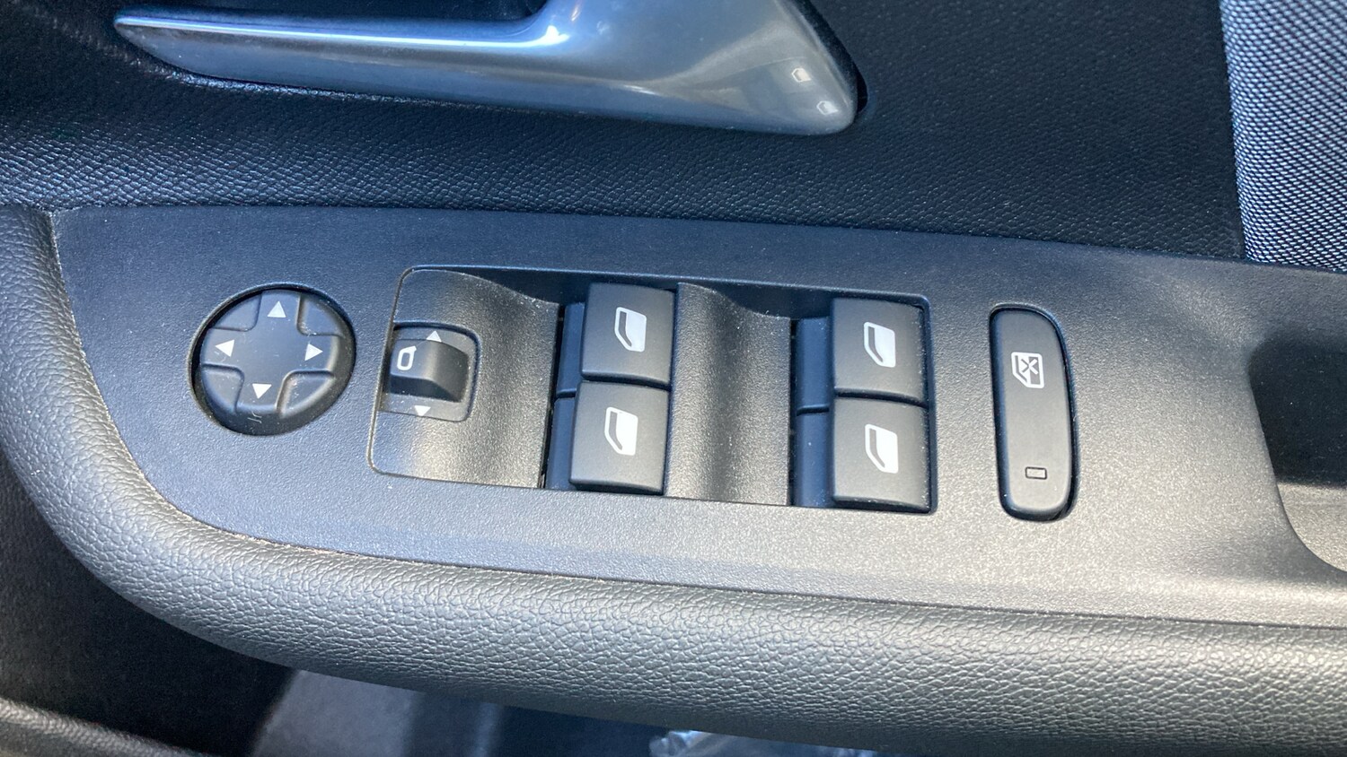 Used Vauxhall Mokka 2023 for sale - 76101959: Photo 28