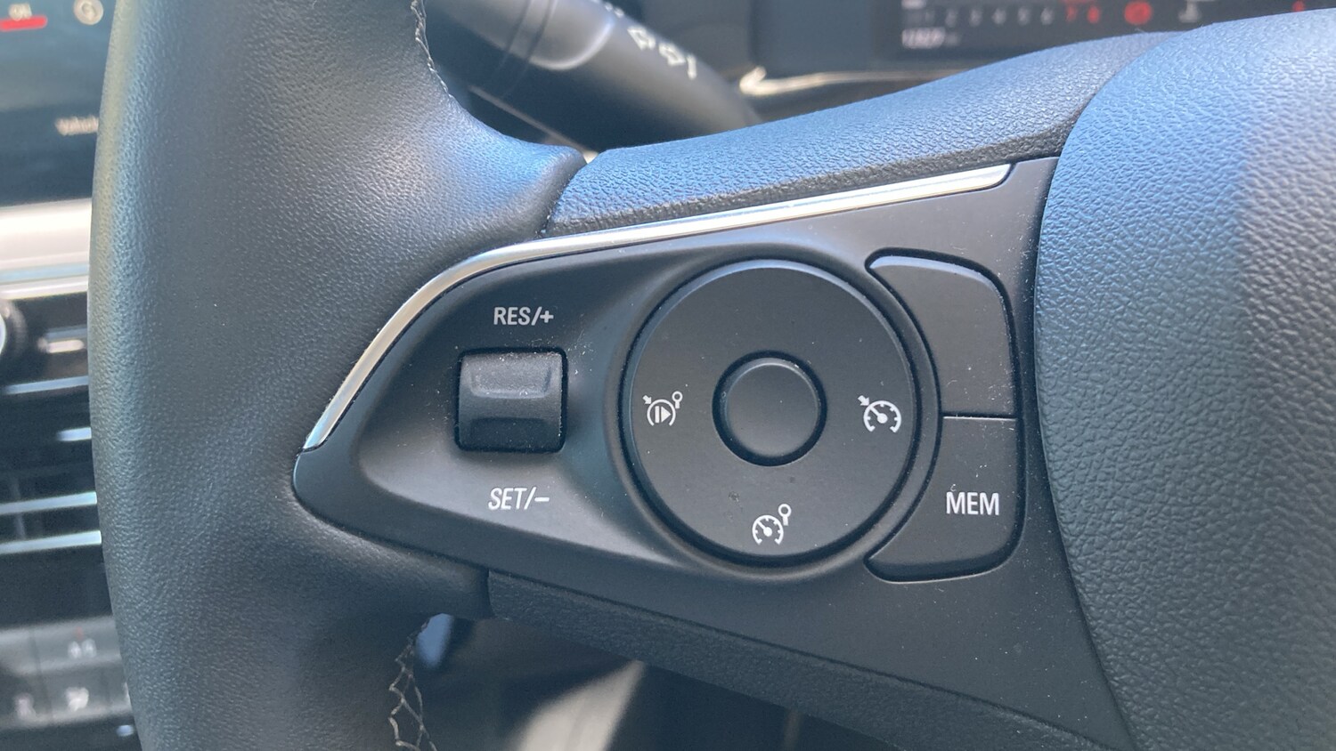 Used Vauxhall Mokka 2023 for sale - 76101959: Photo 30