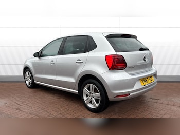 Used Volkswagen Polo 2017 for sale - 76207683: Photo 2