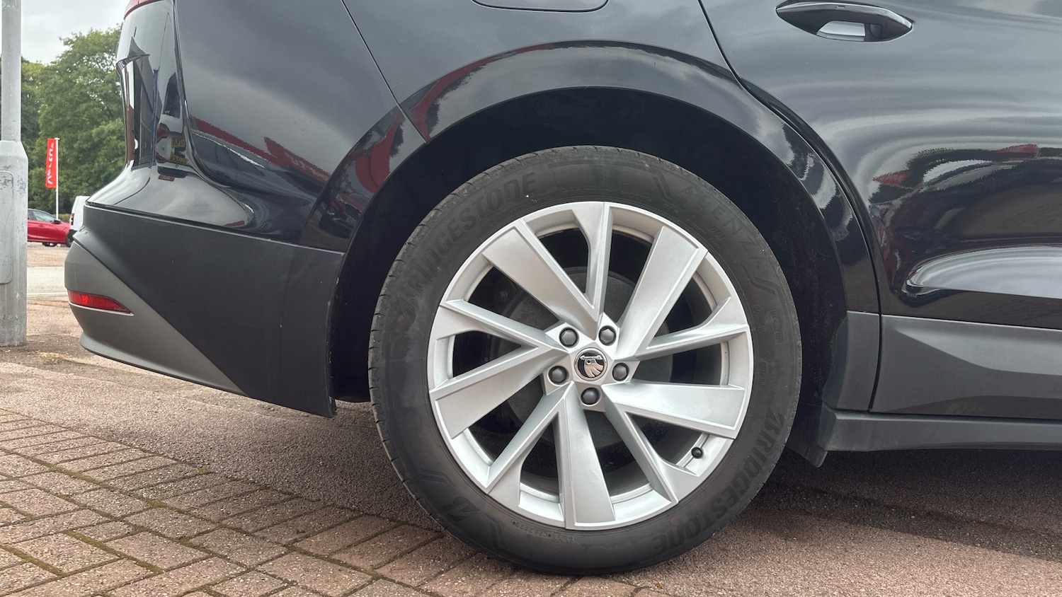 Used Skoda Enyaq 2022 for sale - 76737923: Photo 7