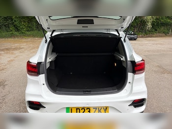 Used MG MG ZS 2023 for sale - 78614480: Photo