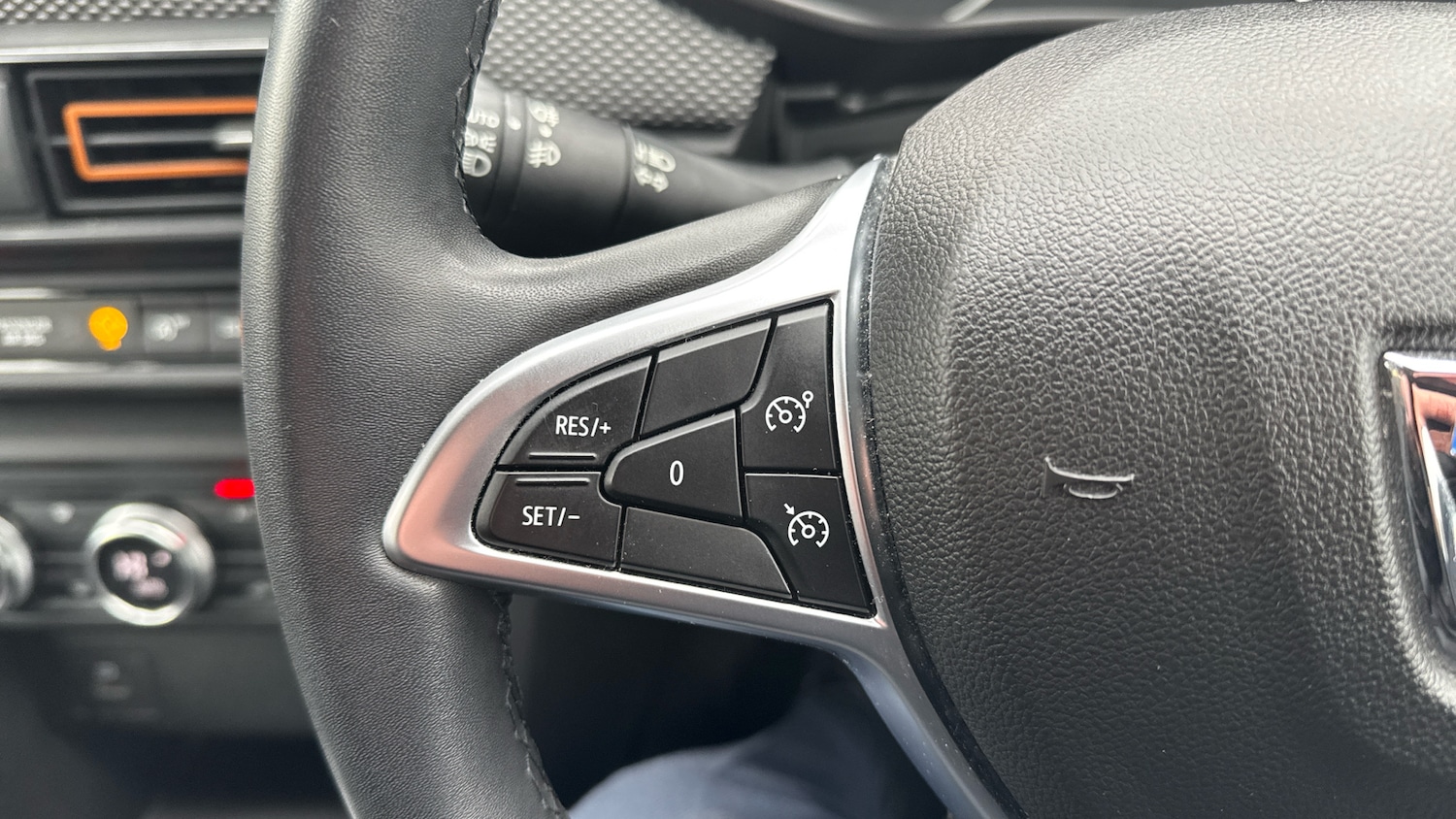 Used Dacia Sandero Stepway 2022 for sale - 77690596: Photo 20