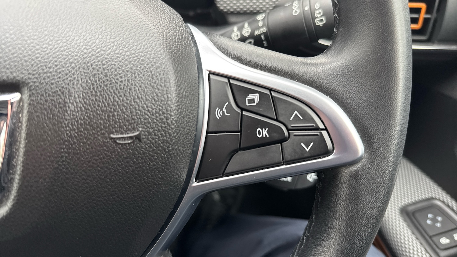 Used Dacia Sandero Stepway 2022 for sale - 77690596: Photo 21