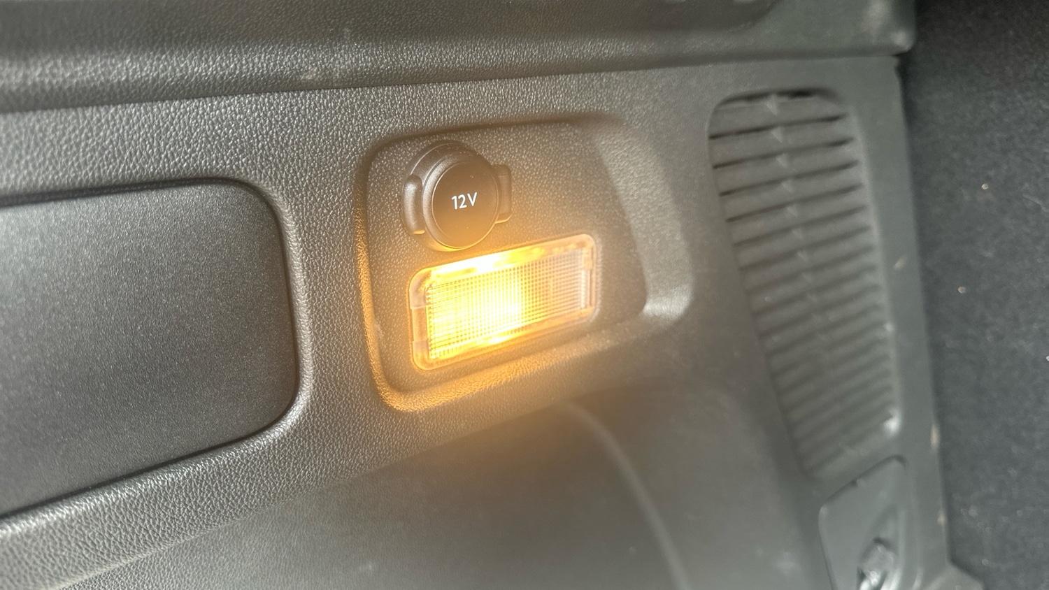 Used Vauxhall Grandland 2022 for sale - 76694197: Photo 21