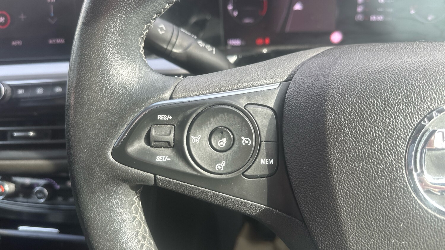 Used Vauxhall Grandland 2022 for sale - 76694197: Photo 32