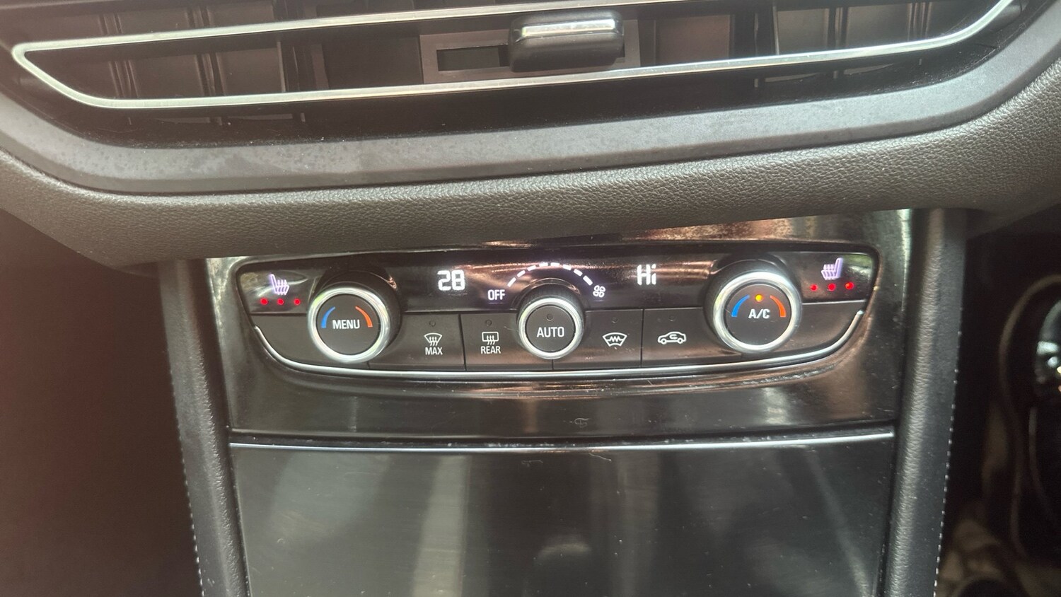 Used Vauxhall Grandland 2022 for sale - 76694197: Photo 38