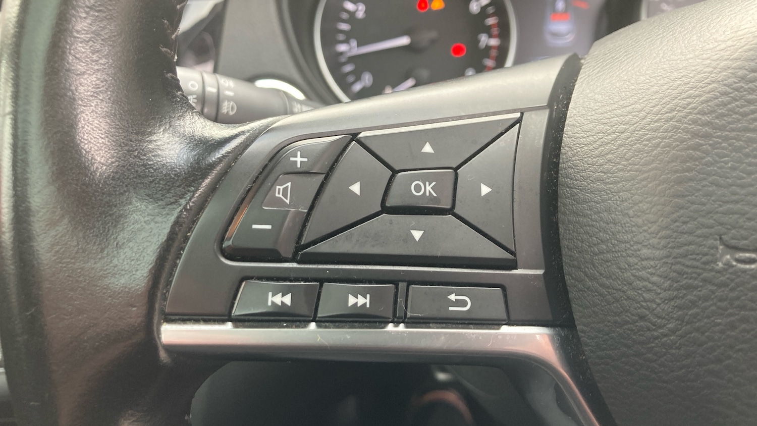 Used Nissan Qashqai 2018 for sale - 76477774: Photo 24