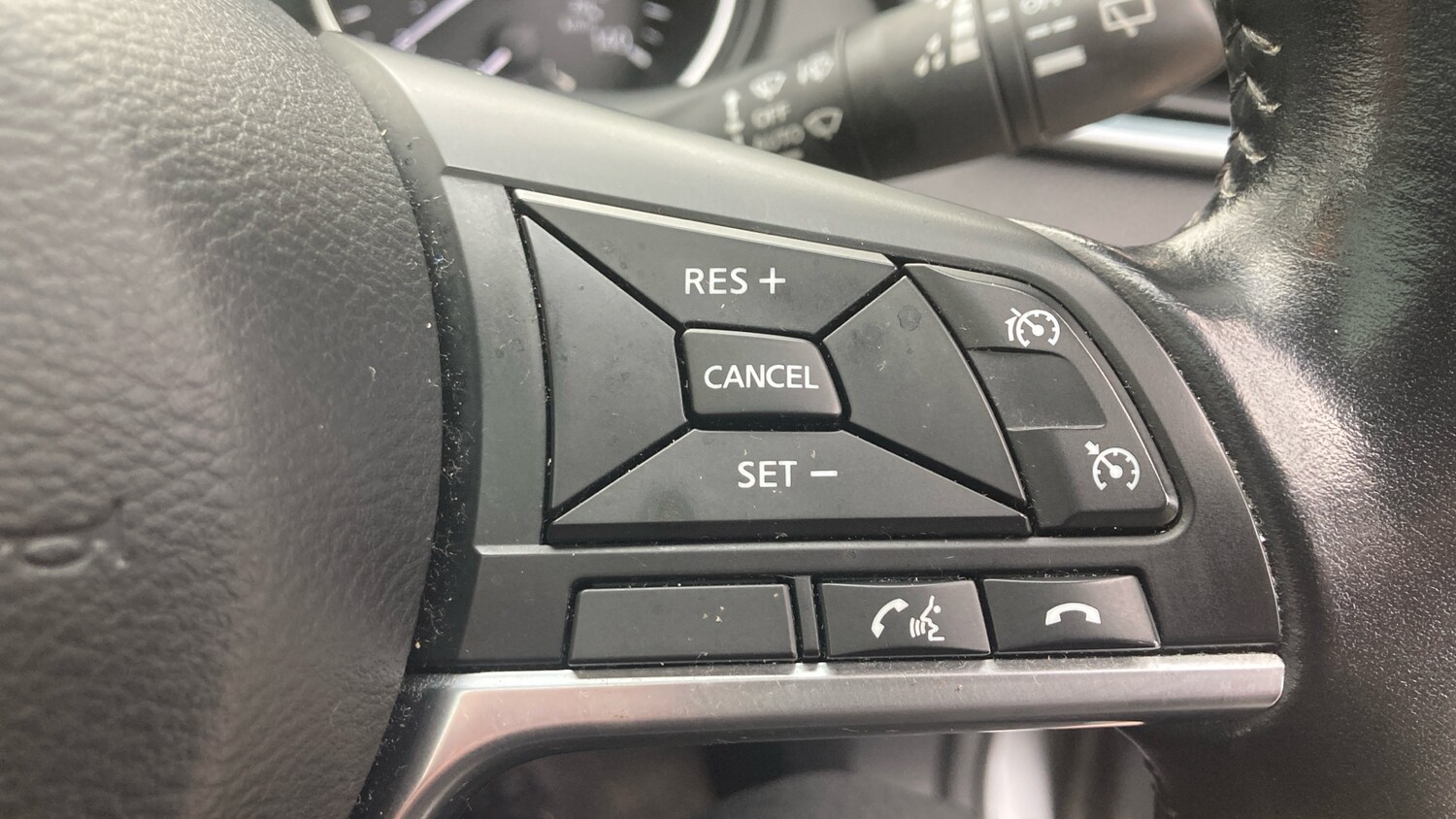 Used Nissan Qashqai 2018 for sale - 76477774: Photo 25