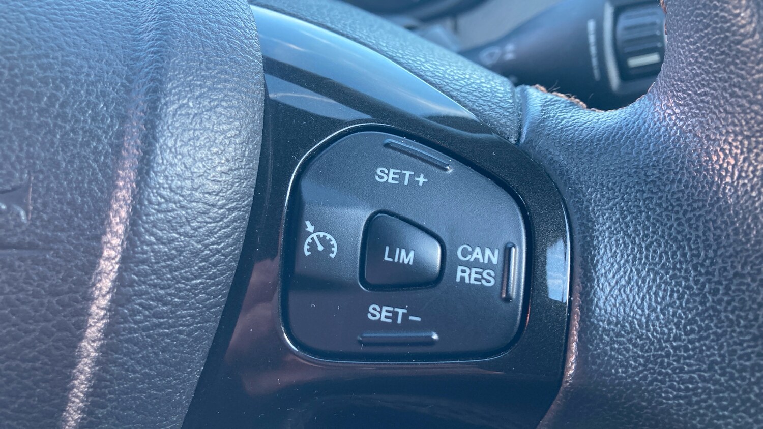 Used Ford Ka+ 2019 for sale - 76792857: Photo 22