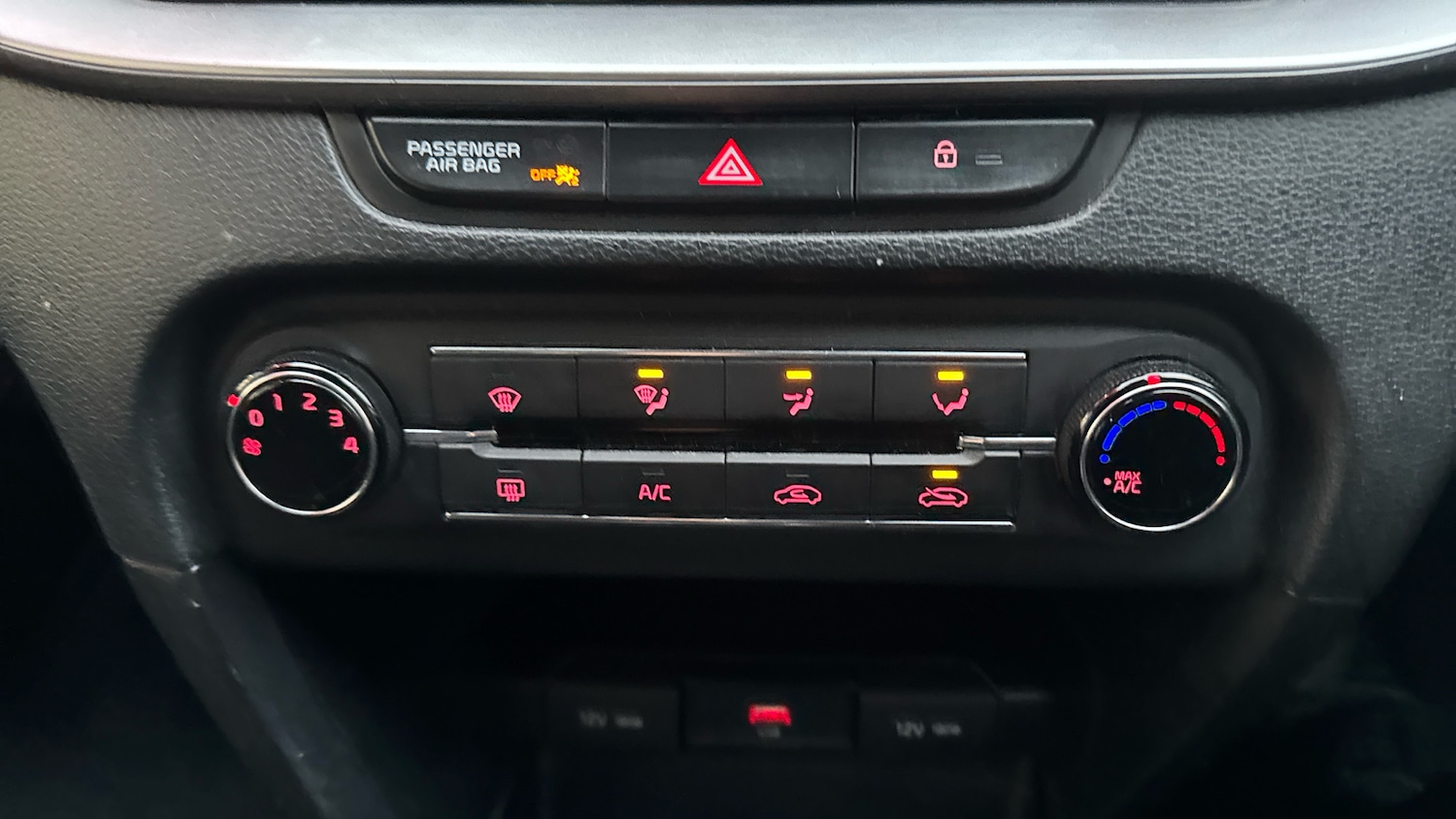 Used Kia Ceed 2020 for sale - 77198791: Photo 30