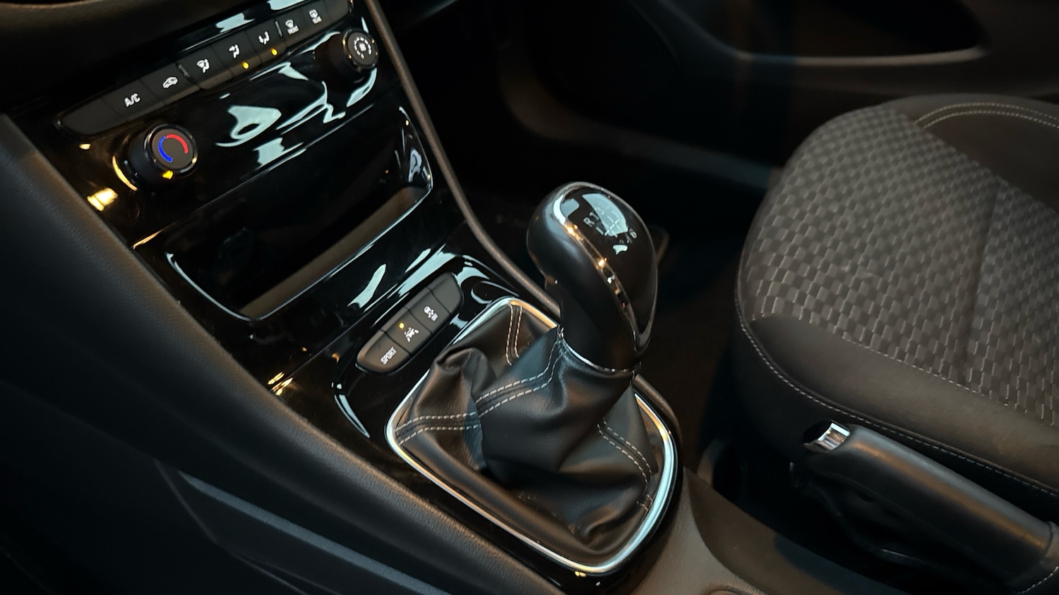 Used Vauxhall Astra 2017 for sale - 76531318: Photo 13