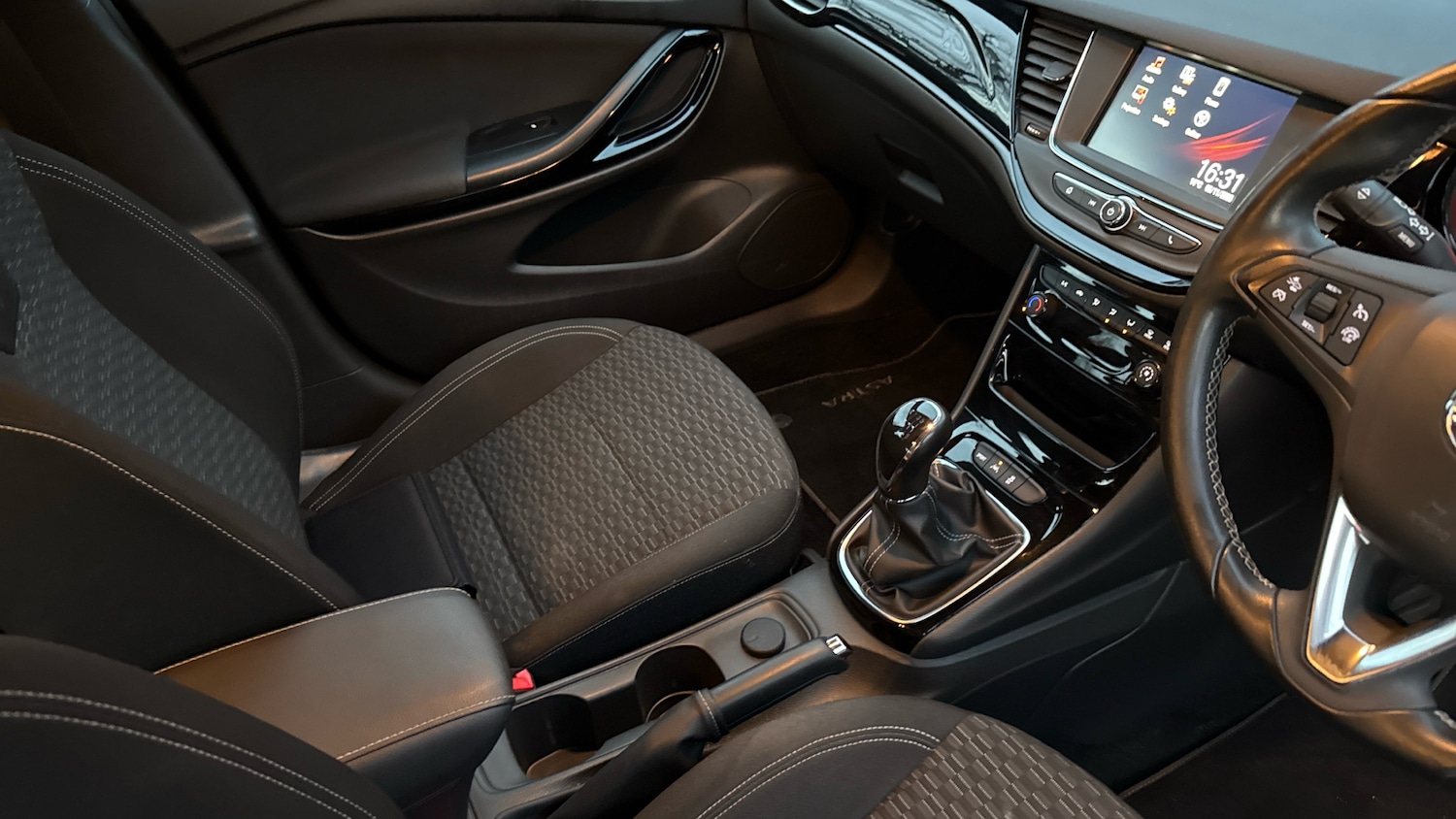 Used Vauxhall Astra 2017 for sale - 76531318: Photo 14