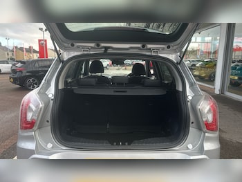 Used Ssangyong Tivoli 2016 for sale - 76664679: Photo