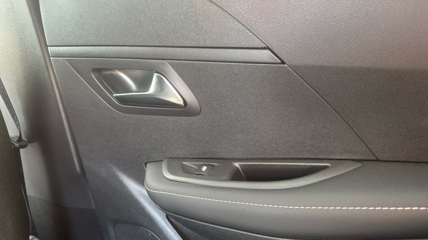 Used Peugeot 208 2025 for sale - 75995105: Photo 22