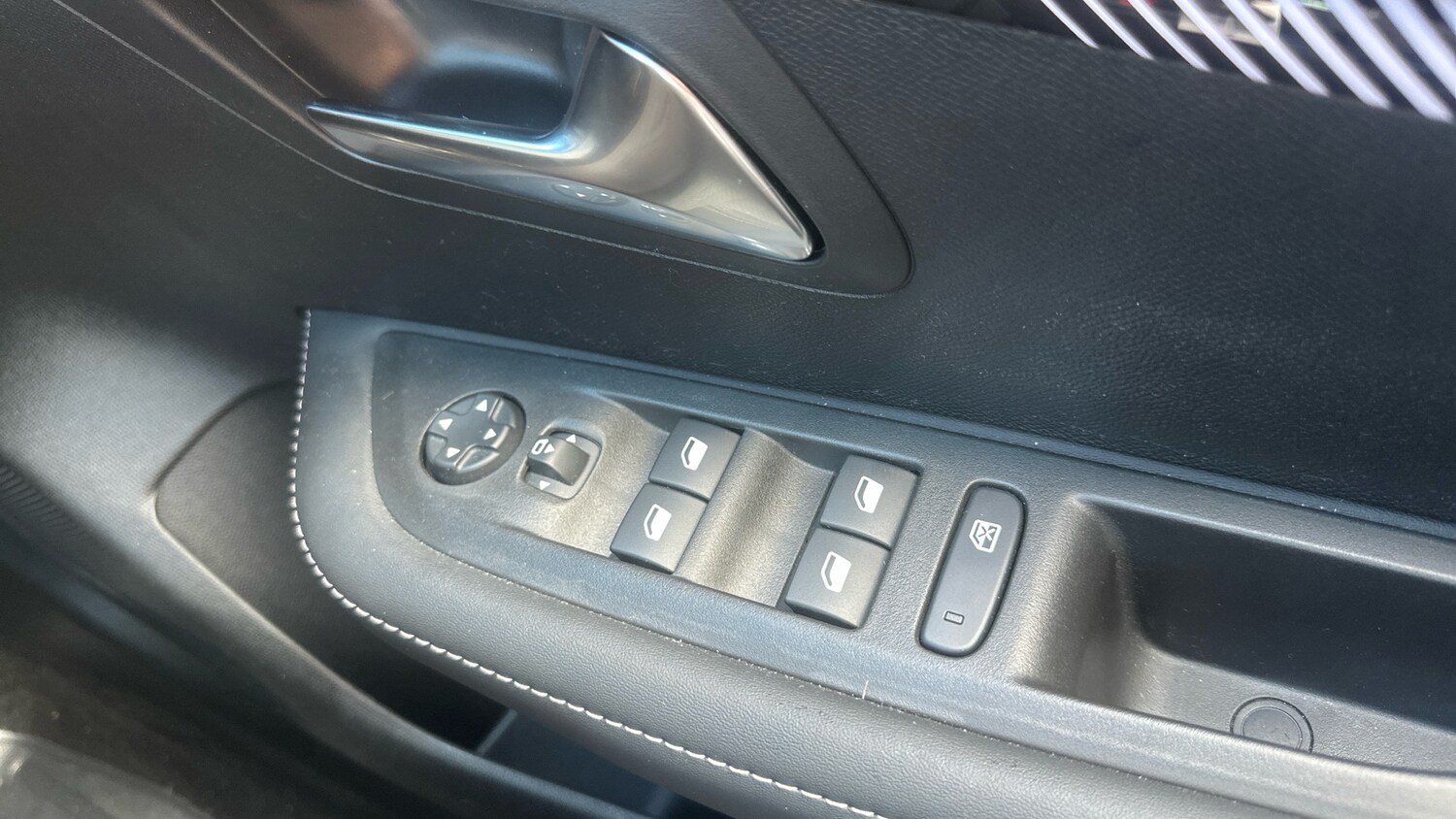 Used Peugeot 208 2025 for sale - 75995105: Photo 30