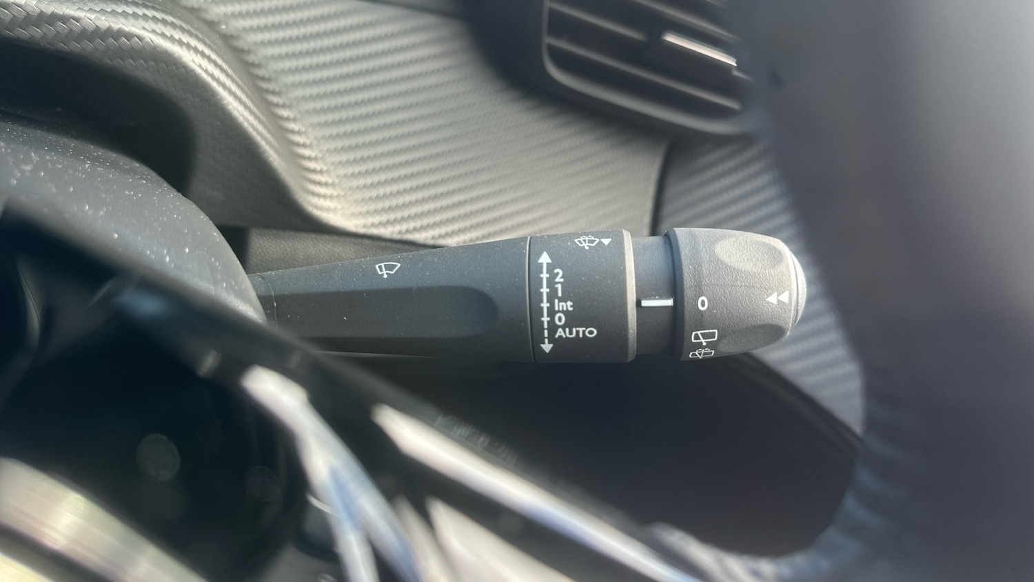 Used Peugeot 208 2025 for sale - 75995105: Photo 31