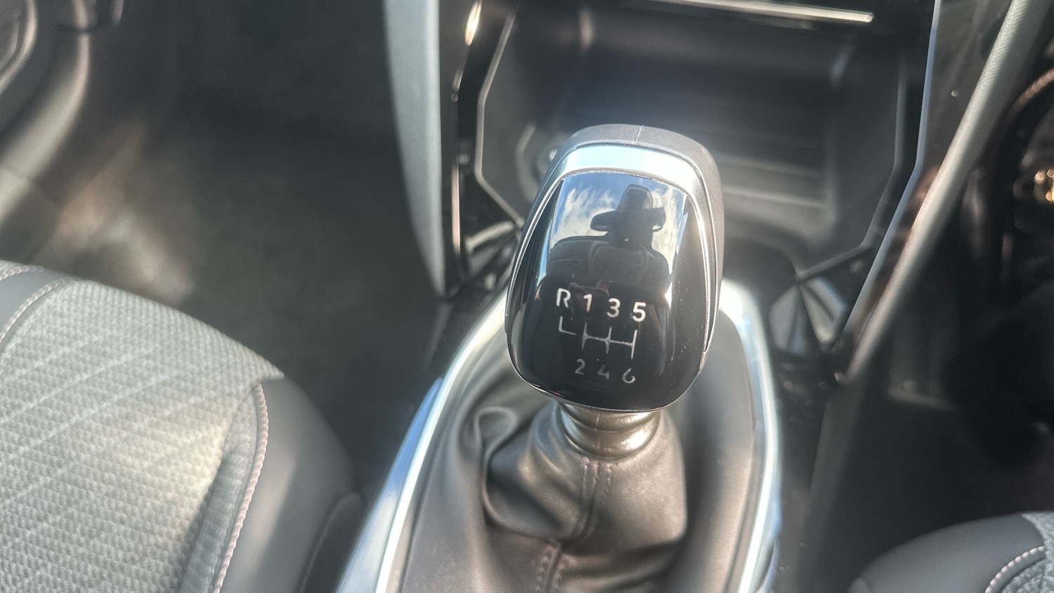 Used Peugeot 208 2025 for sale - 75995105: Photo 34