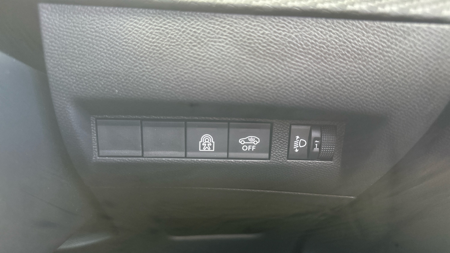 Used Peugeot 208 2025 for sale - 75995105: Photo 45